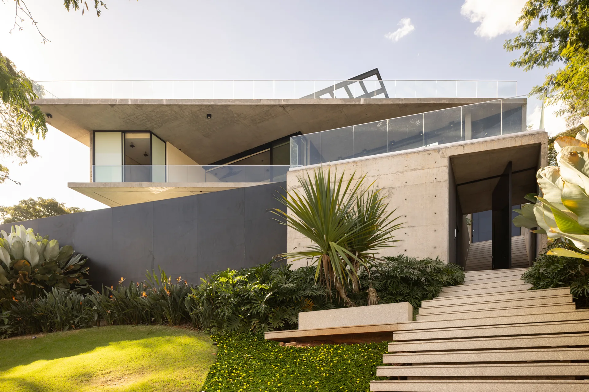 Residência de alto padrão Savathe
